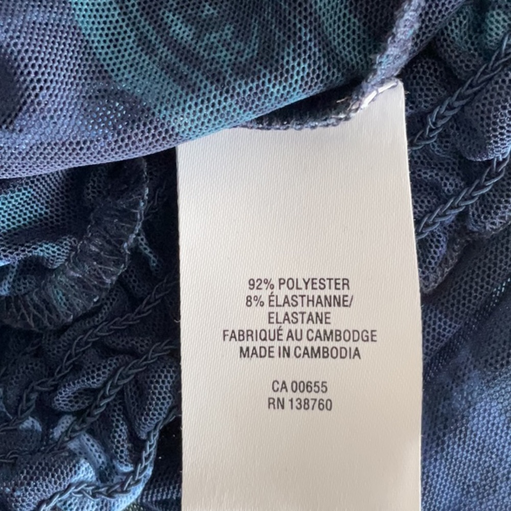 Reitmans Paisley Sheer Top - Picture 7 of 8